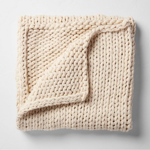 Casaluna Hand-Knit bed throw - Natural NWT - Picture 1 of 9